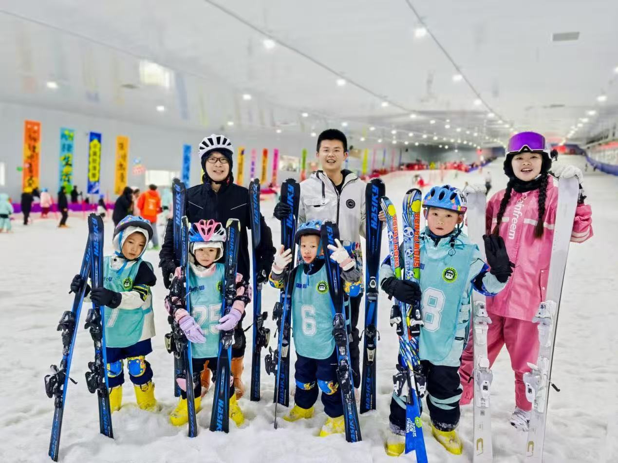 輪滑開學季 | 讓童年在地面飛翔